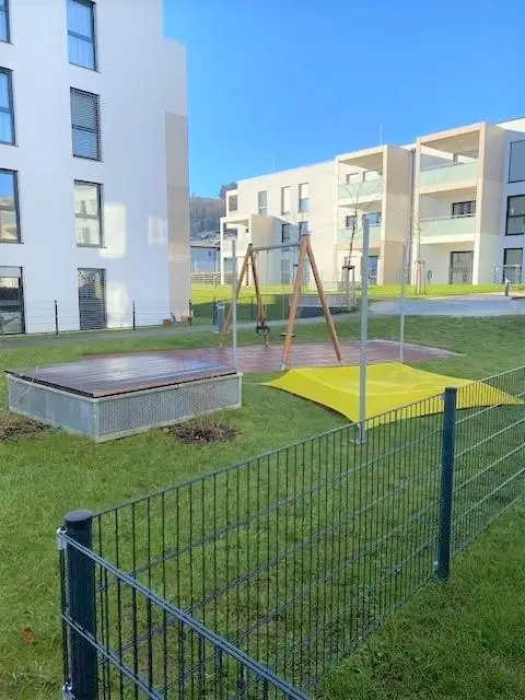 TRAUMHAFT WOHNEN AM SEE - TOP AUSGESTATTET - MODERN - ZWEI TIEFGARAGENPLÄTZE INKLUSIVE
