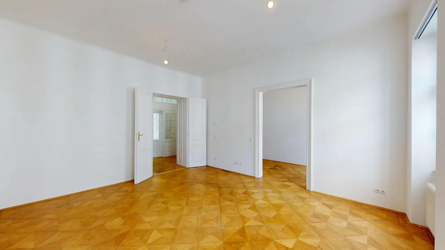 Helle 2-Zimmer-Altbauwohnung (Besichtigung am 14.05.26 von 16:00 - 16:45)