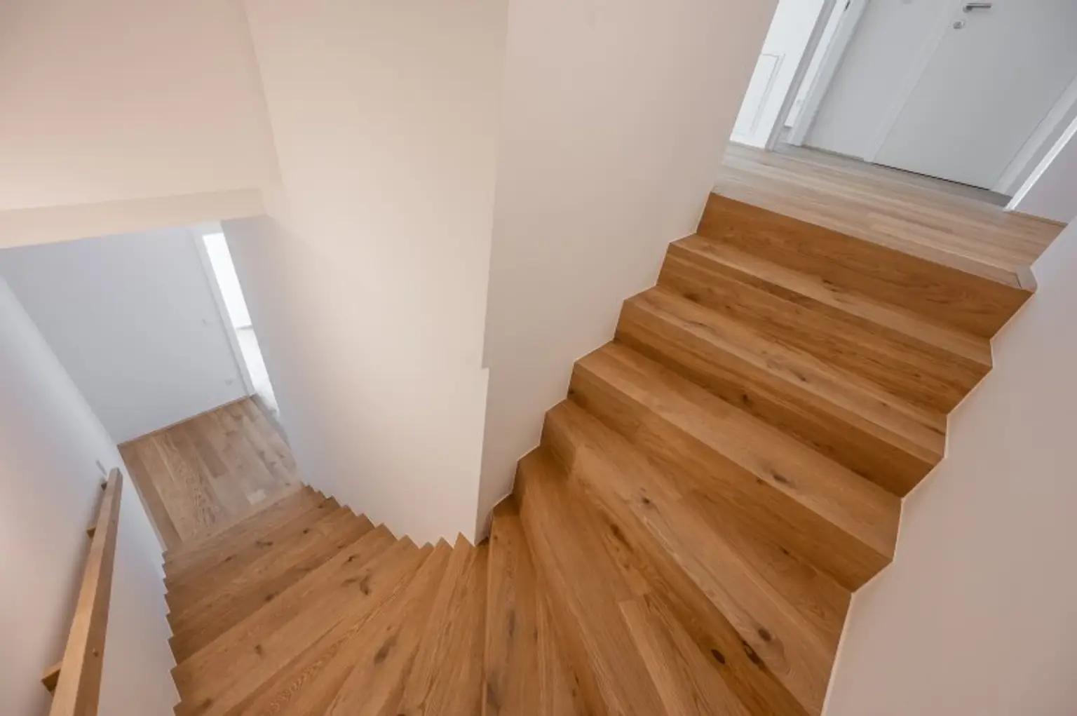 ***NEU***Townhouses in bester Lage mit Garten und Dachterrasse!