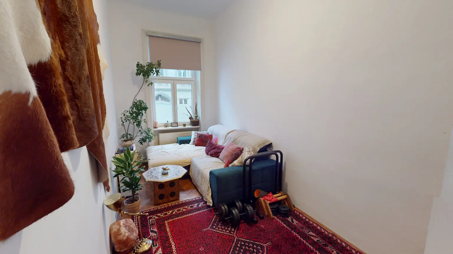 Kompakte 2-Zimmer-Wohnung im klassischen Alt-Wiener Haus