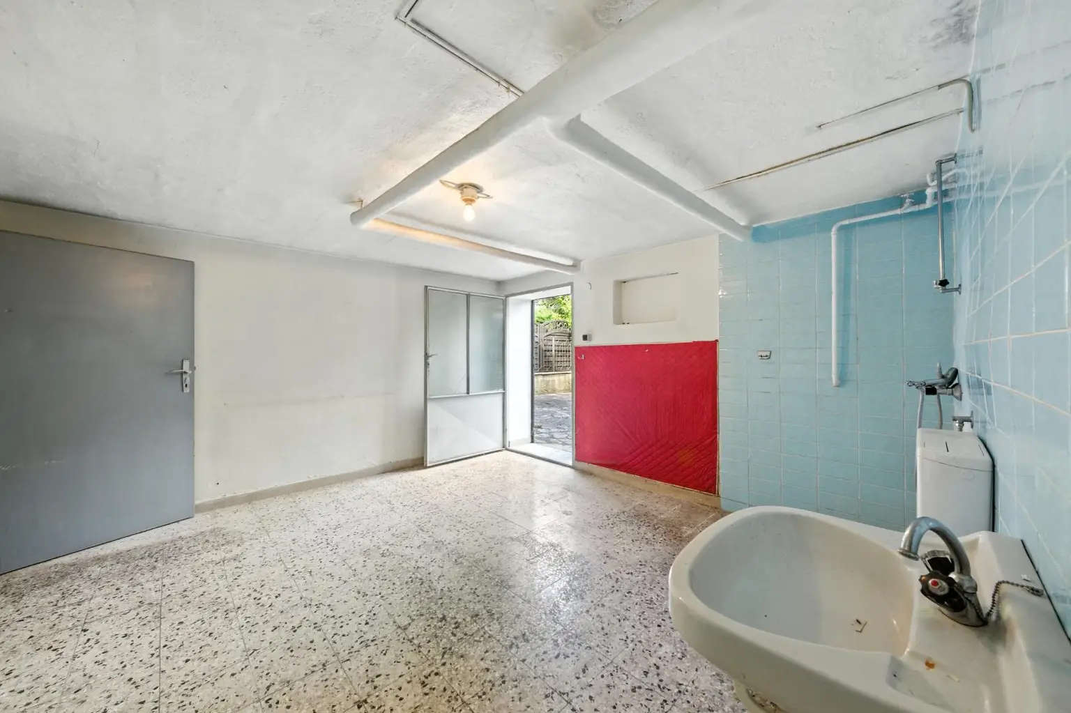 Ihr neues Zuhause: Einfamilienhaus mit vielseitigem Ausbaupotenzial in familienfreundlicher Stadtlage!
