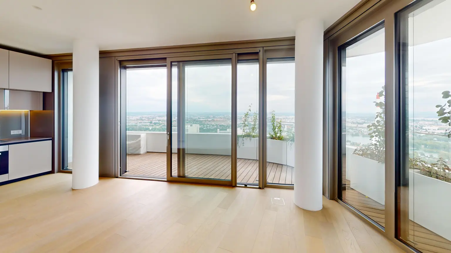 Danube Flats I Wohnen bei der Uno City