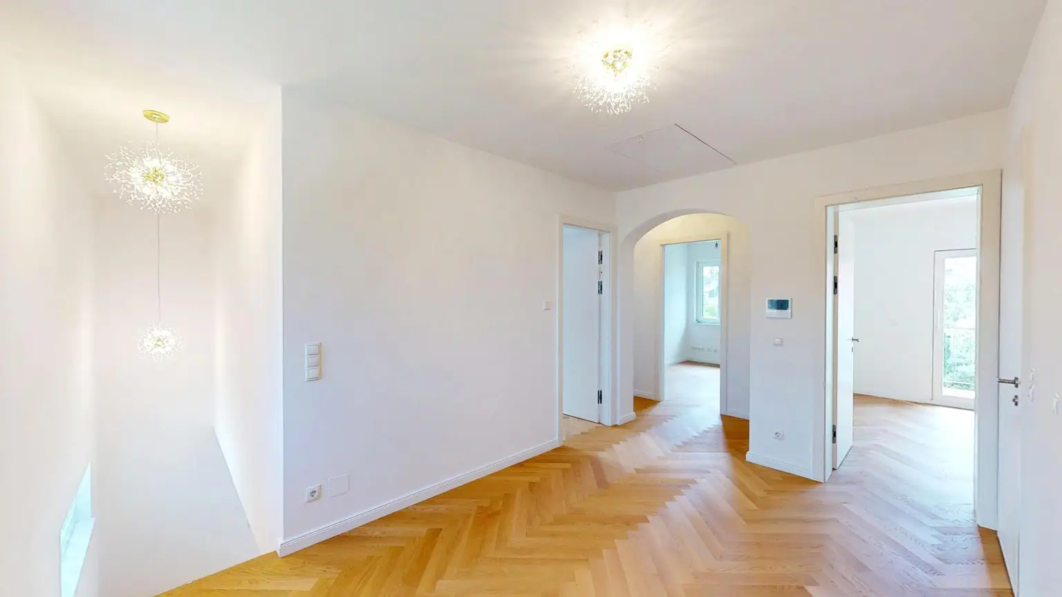 ETWAS GANZ BESONDERES Neuwertige Villa in Grün und Ruhelage nähe Alte Donau mit gepflegtem Garten in privilegierter Lage Wien 1210