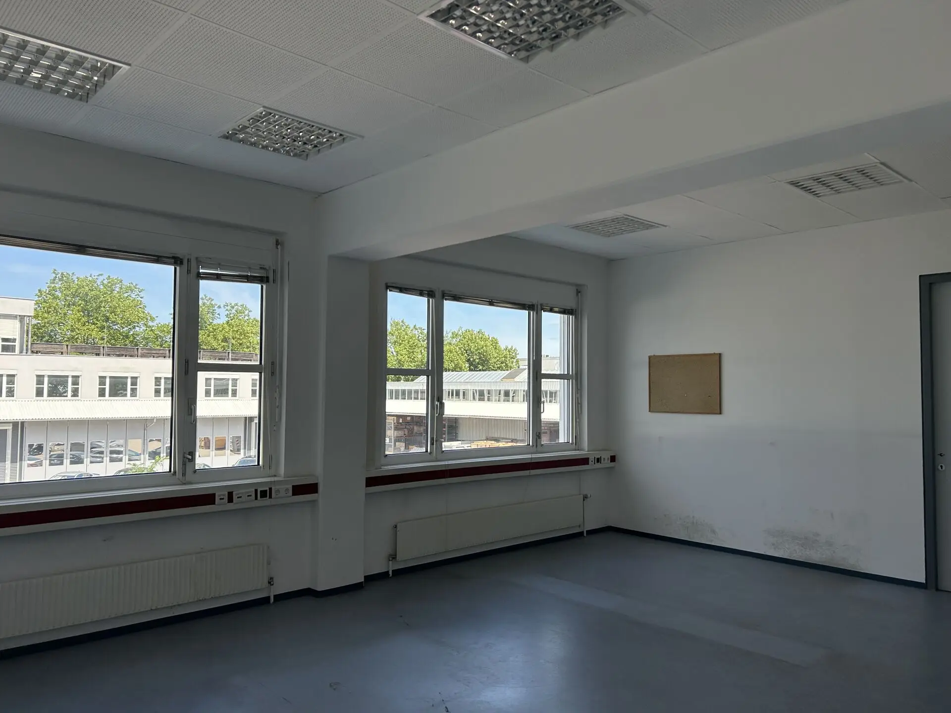 Büro 1.OG