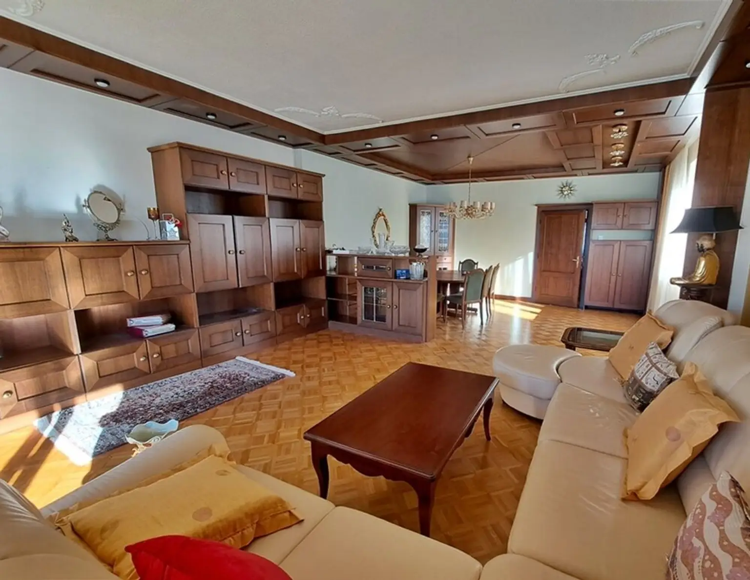Top Preis - Schönes Familienhaus mit feinem, ruhigen Garten - Wintergarten und 2 Gartenhäusern - Nähe Eisenstadt
