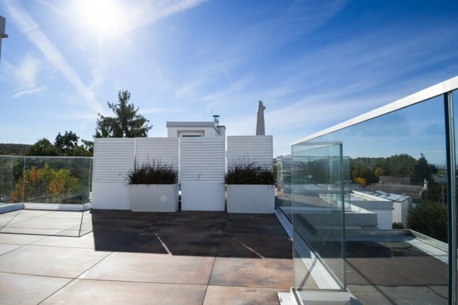 THE UNIQUE HILL SIDE RESIDENCES