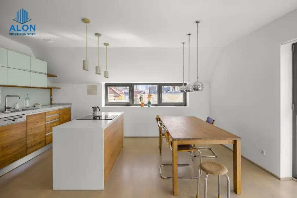 Wunderschöne 4-Zimmer DG-Wohnung mit 2 Terrassen | Garage optional mietbar | Klimaanlage | Nähe Augarten/Taborstraße