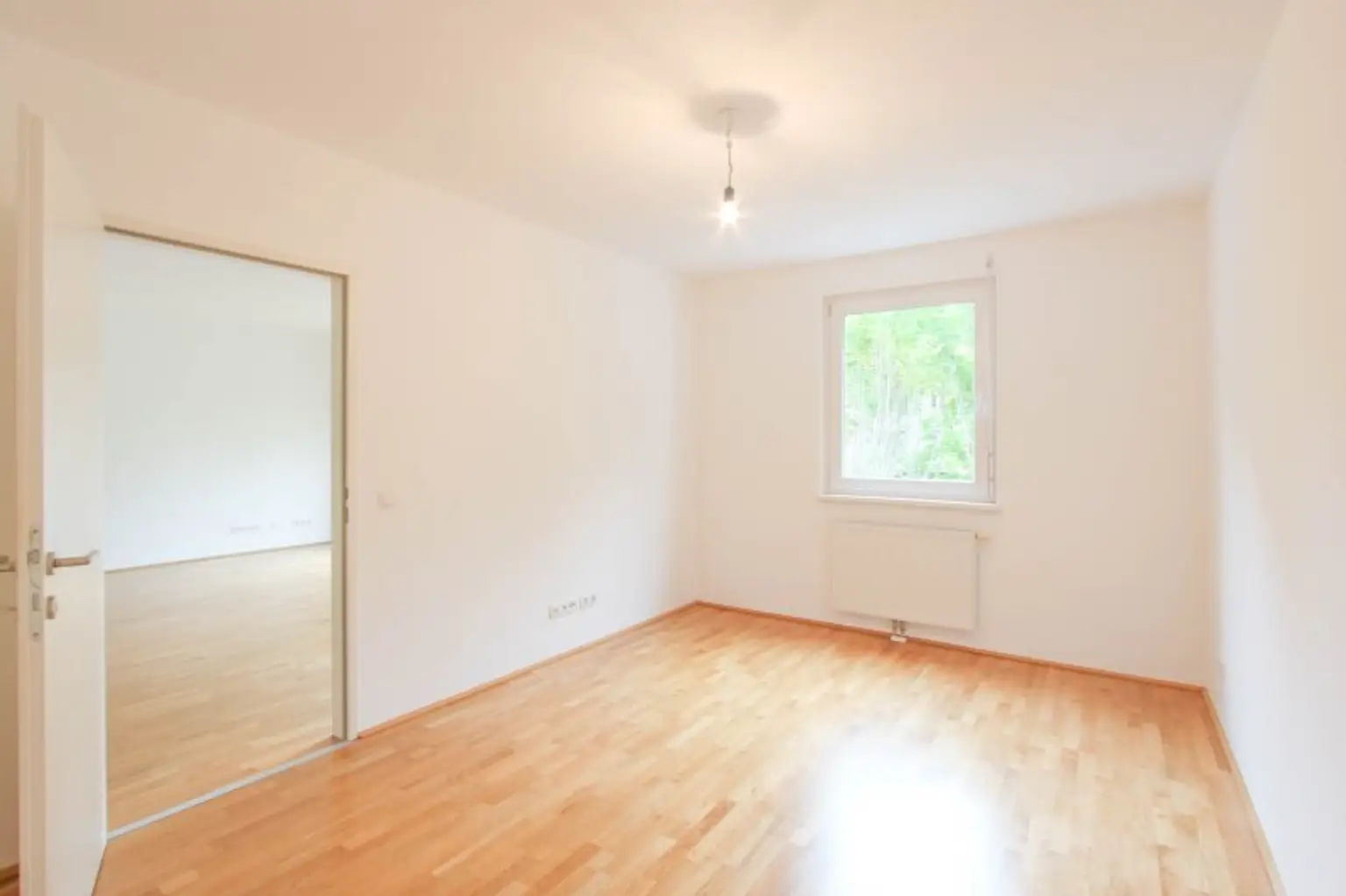 Traumhafte 2-Zimmer Wohnung mit Balkon - Ruhelage!