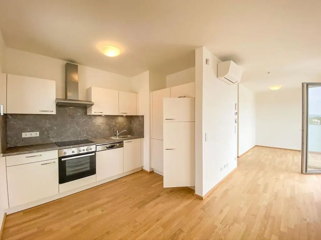 Penthouse mit Weitblick für gehobene Ansprüche // Pentzhouse with views for high demands //
