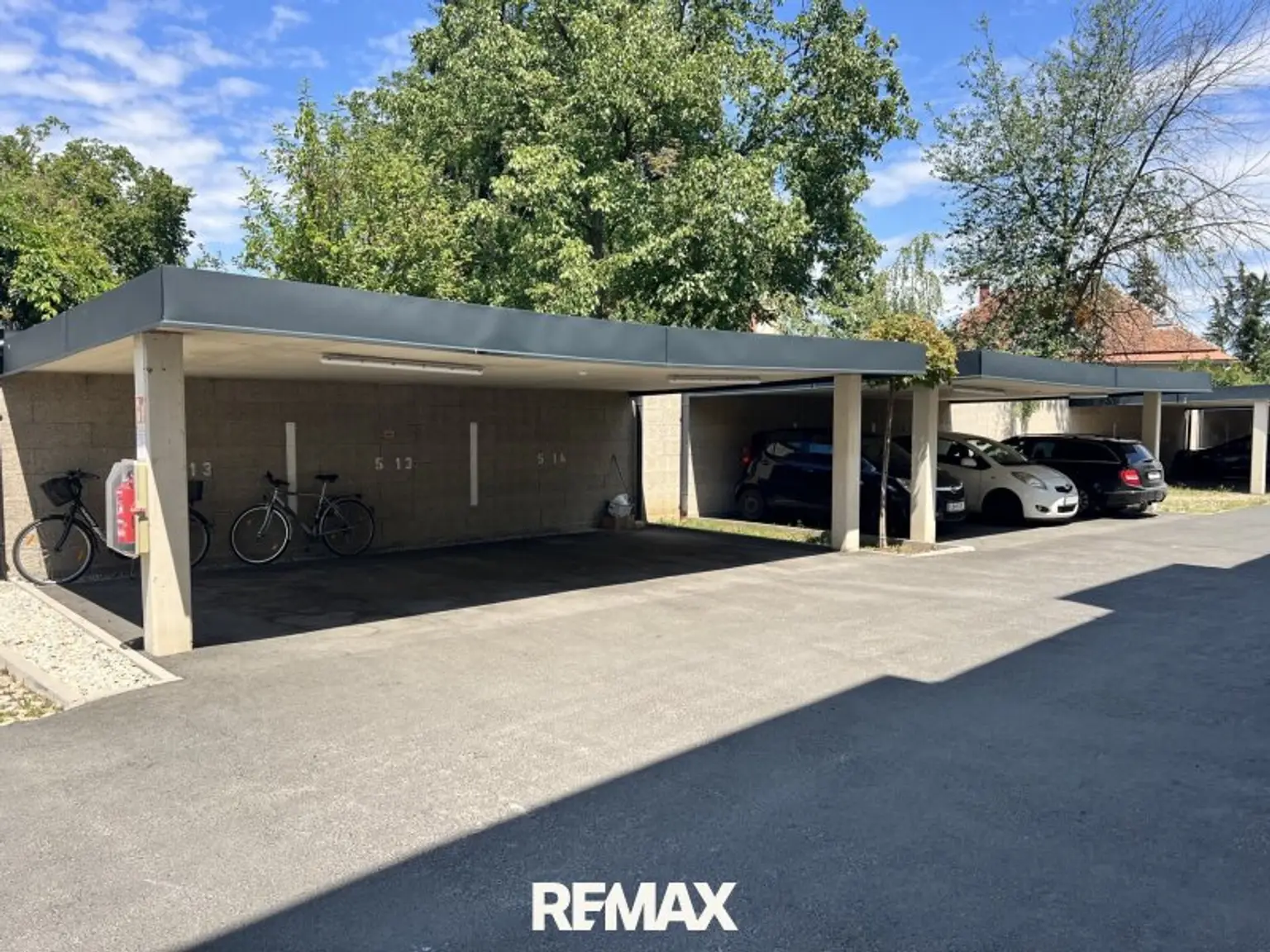 Carport