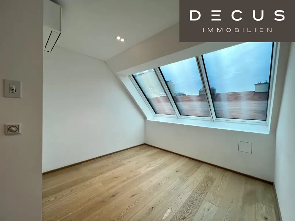 RESIDIEREN AM STADTPARK | ELEGANTE DACHGESCHOSSWOHNUNG | RUHIGE HOFSEITIGE 12 m2 TERRASSE | 4 ZIMMER | 2 BÄDER