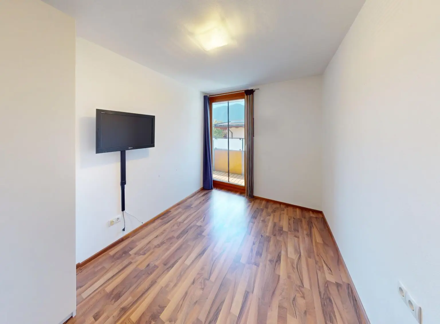 3-Zimmer-Mietwohnung in Imst – lichtdurchflutet, gemütlich und mit Aussicht!