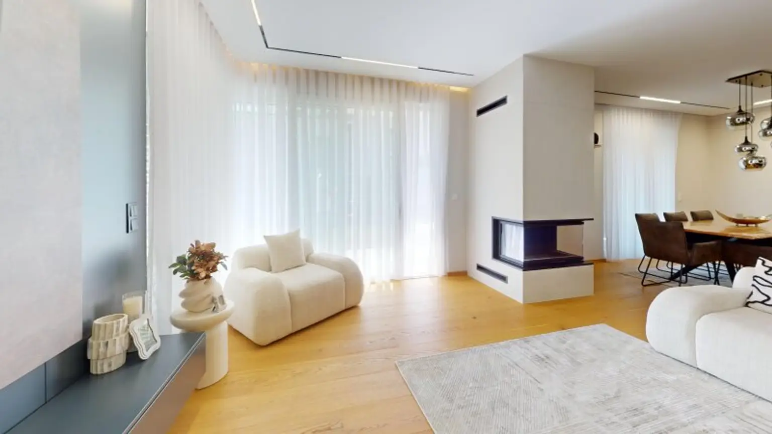 Exklusive Doppelhaushälften mit Traum-Ausblick auf die Burg Liechtenstein – schlüsselfertig mit Terrasse, Garten & Balkon! 4–5 Zimmer für höchste Wohnansprüche!