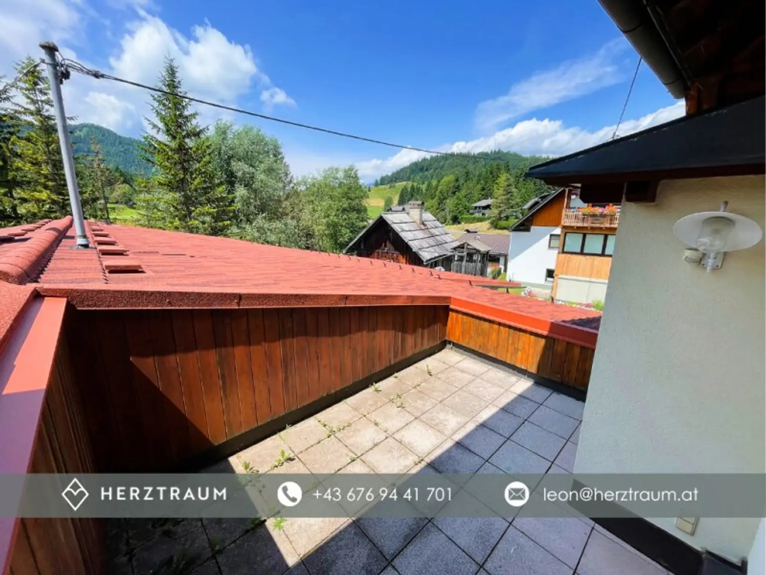 Exklusive Haushälfte mit See- und Bergblick || 4 Zimmer, Balkon, Terrasse || Toplage Oberdorf ||