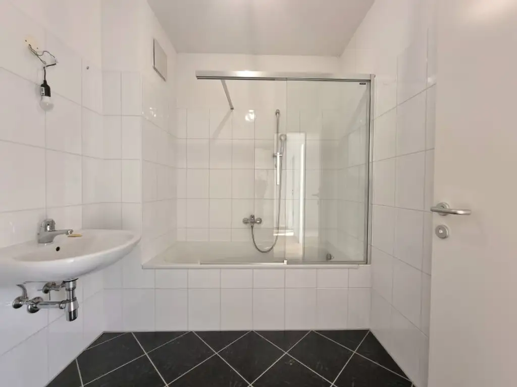 48 m² City-Wohnung mit Balkon & Lift – sofort beziehbar