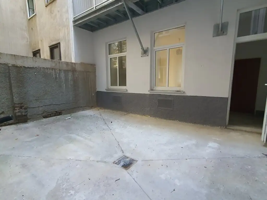 4-Zimmer - WG geeignet - Nähe U1/Messe/WU