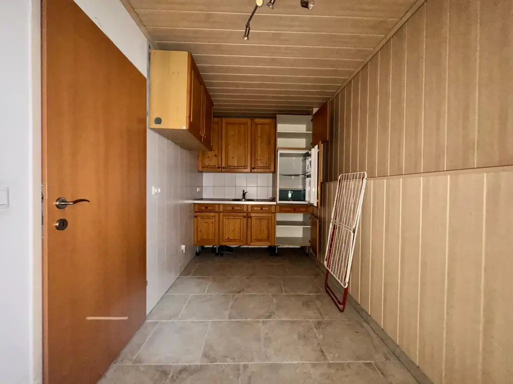XXL Traum Bungalow mit Kachelofen überdachter Terrasse, Gartenoase, Wohnkeller und Doppelgarage  im Laahfeld /Ansfelden
