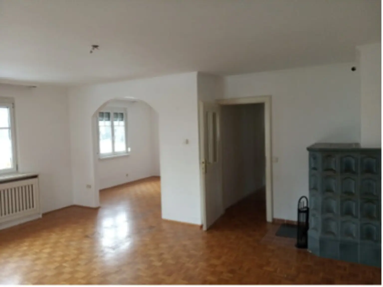 Schöne große Mietwohnung in ruhiger Lage und doch Zentrumsnähe von Villach zu vermieten!