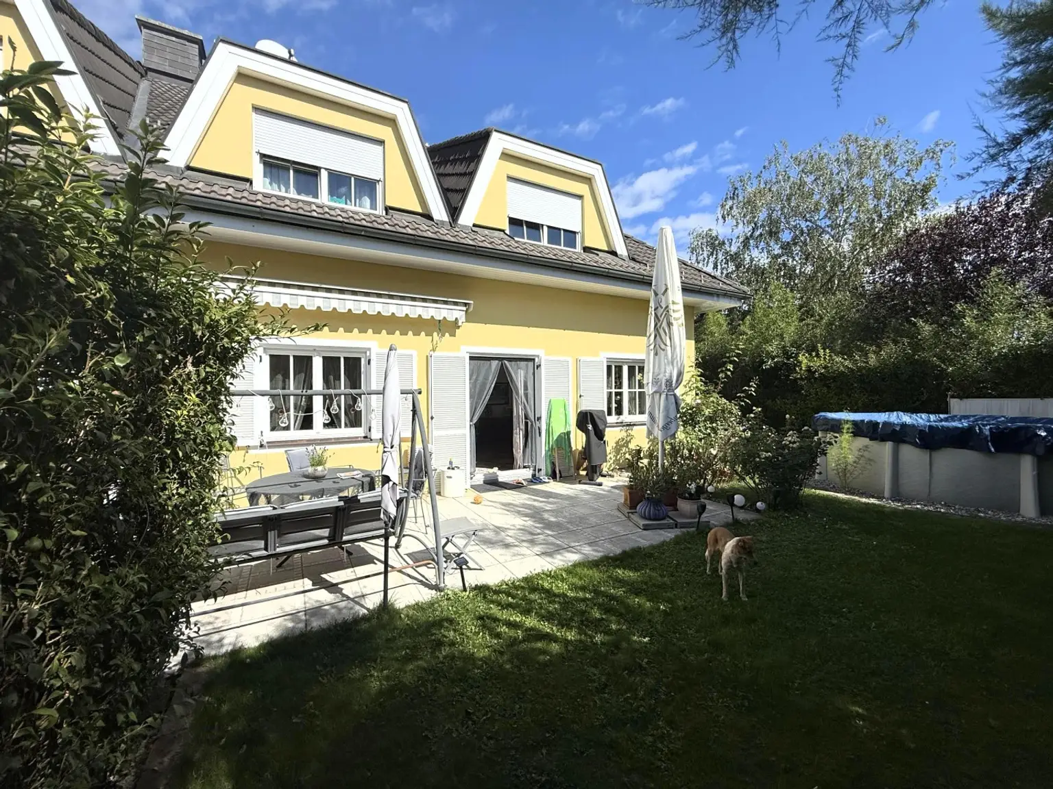 Exklusive Doppelhaushälfte in Massivbauweise in Enzesfeld // Exclusive semi-detached house in solid construction in Enzesfeld //