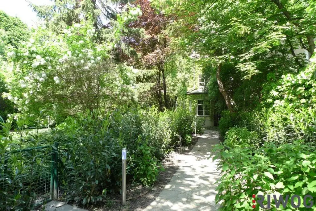 Ruhig gelegenes Hofgebäude mit Eigengarten & moderner Küche | 5 Zimmer & Keller