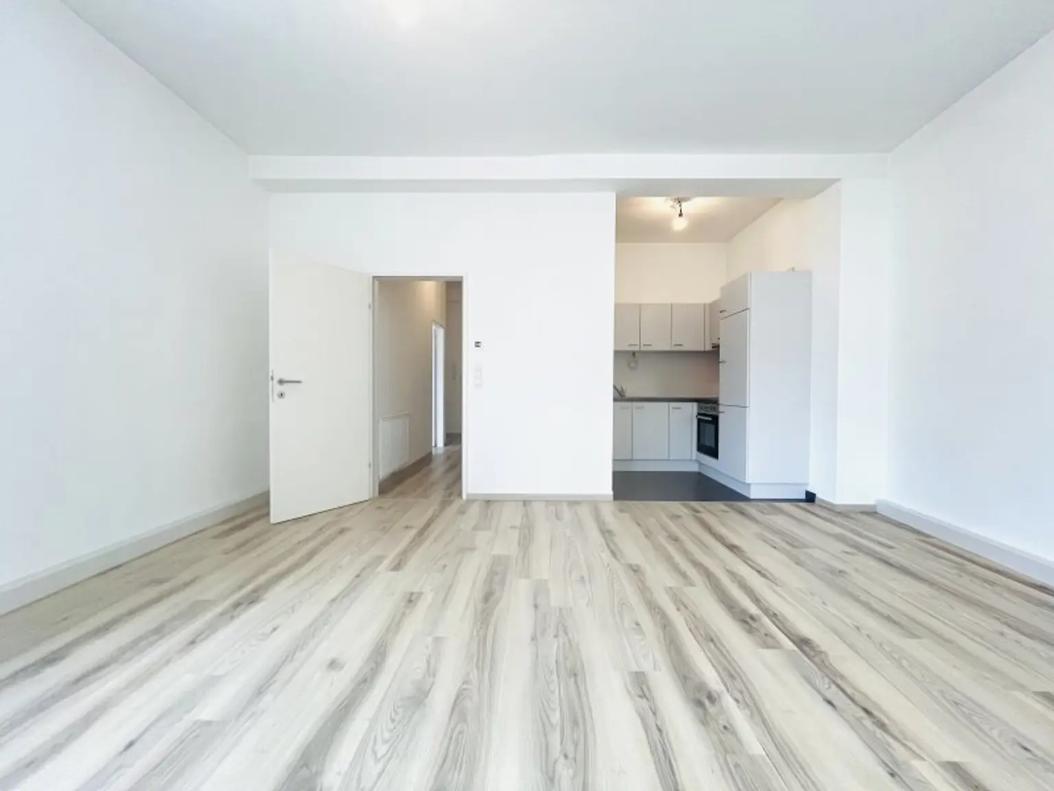 Charmante 2-Zimmer-Wohnung direkt am Dominikaner Platz