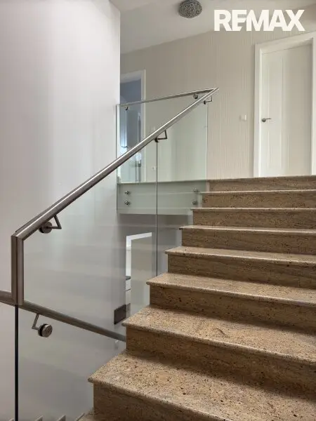 Wohnen am Wasser - ca. 189 m² Wohnfläche & direkter Seezugang auf Pachtgrund!