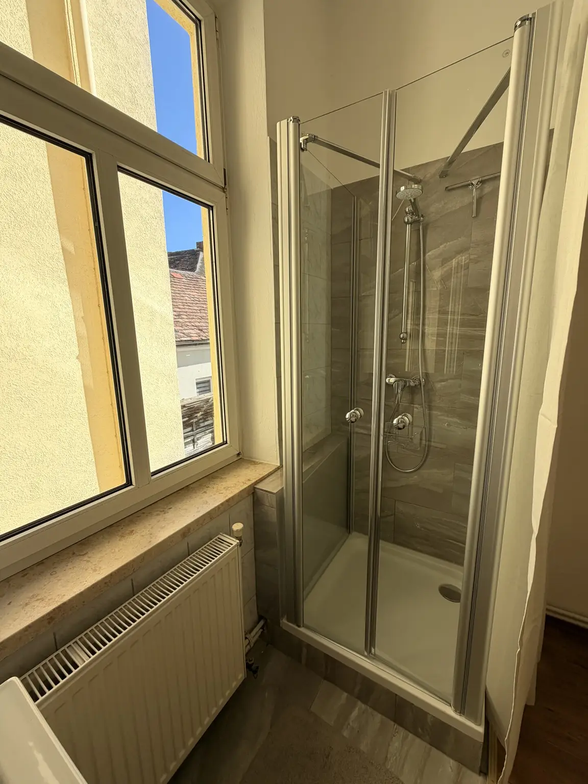 2 Zimmer Wohnung in Baden