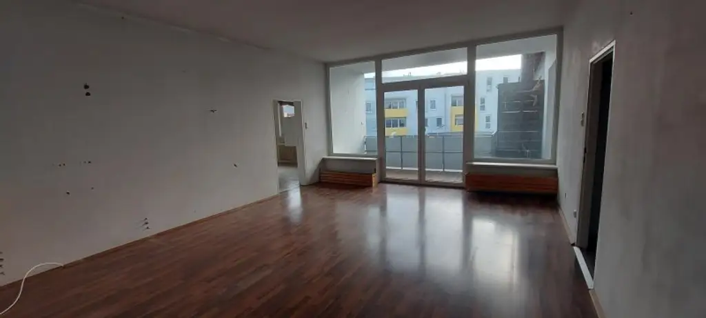 Flexible Gewerbeeinheit in zentraler Lage