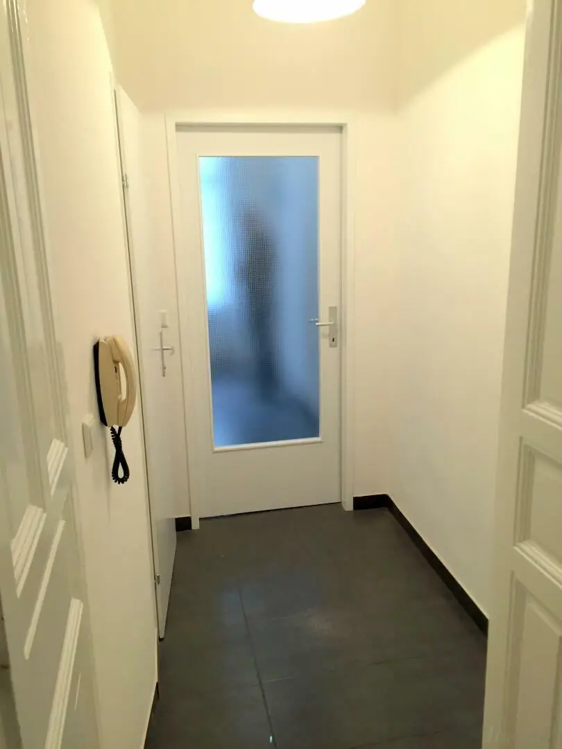 Altbauwohnung im Hochparterre - bis 1.1.2028 vermietet - Rendite rund 3,9 % vor Afa + EST