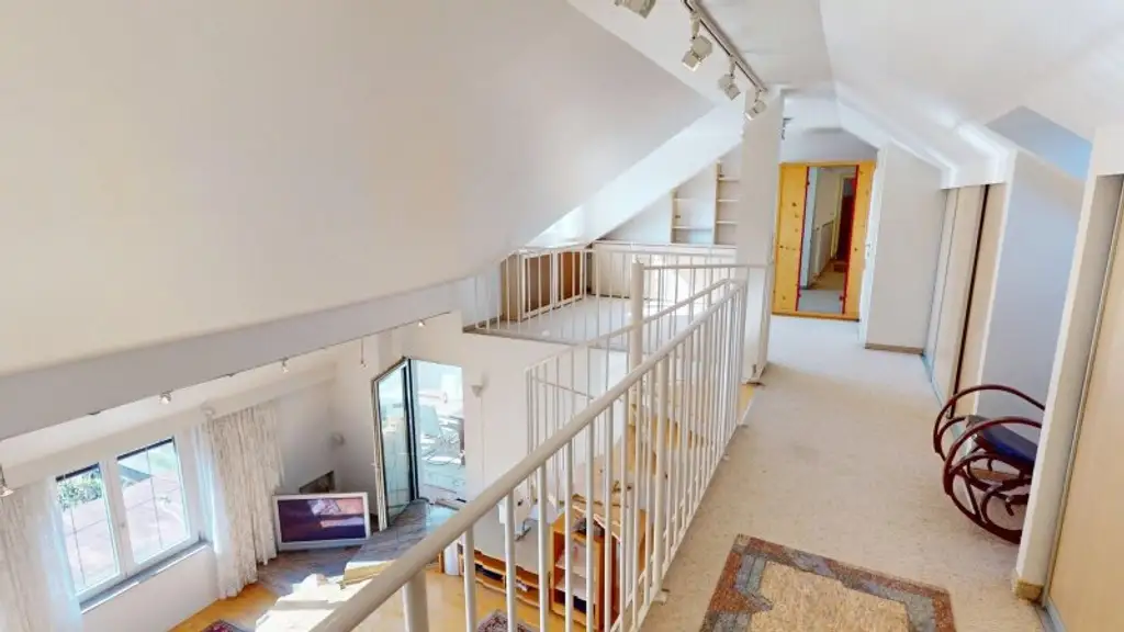 Einmalige Dachgeschoss-Maisonette mit Top-Ausstattung