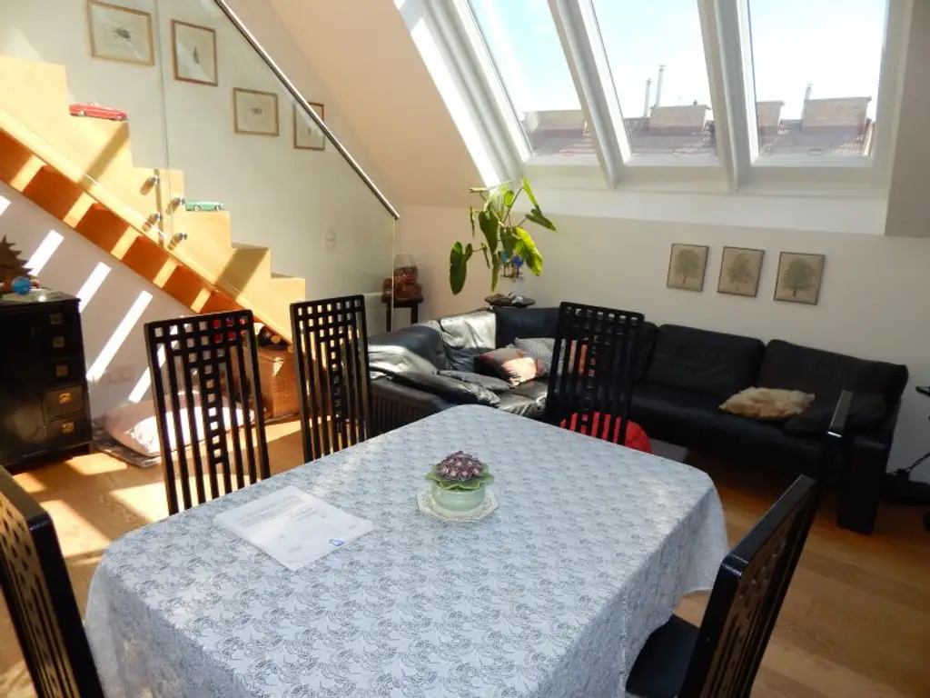 Wohntraum helle und ruhige Dachterrassenwohnung mit Fernsicht