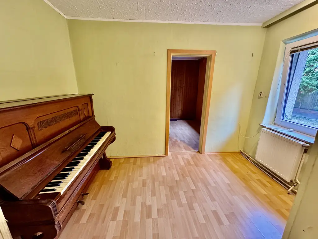 EINMALIGE GELEGENHEIT !!! HAUS MIT ZWEI WOHNEINHEITEN ZUM SUPERPREIS