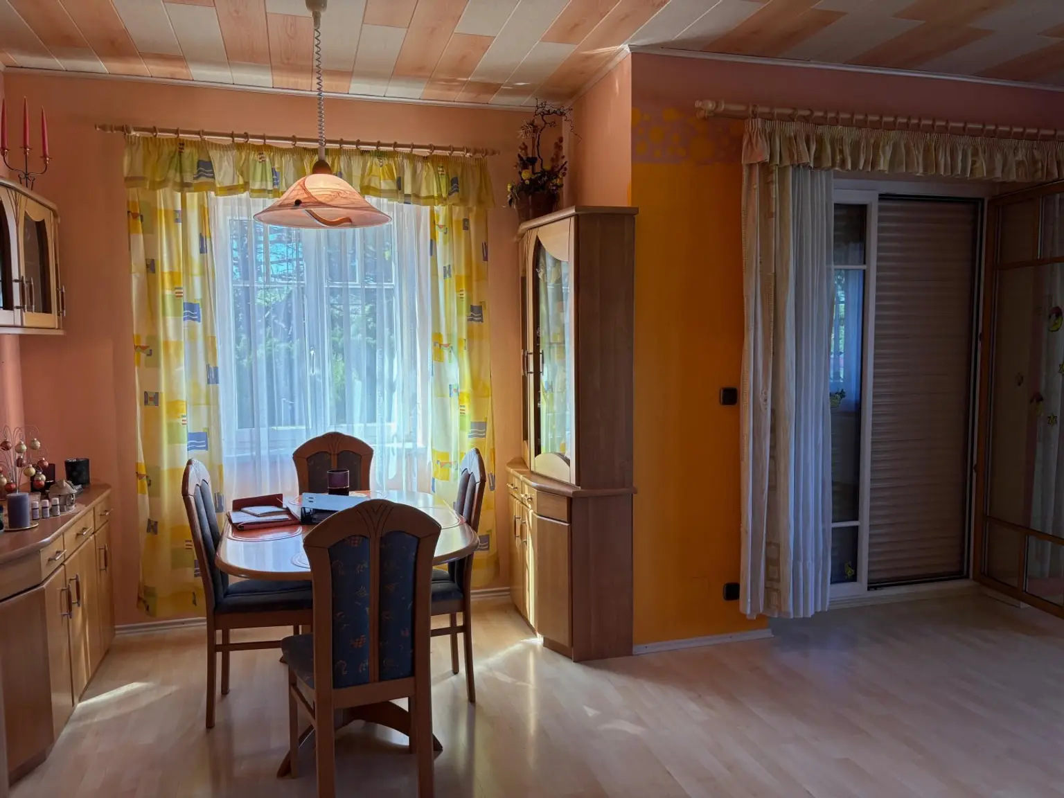 "Bungalow mit großem Keller am schönen Wagram"