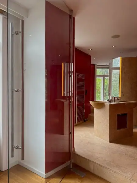 Stadtleben trifft Natur – Traumhafte 5-Zimmerwohnung in Zinsvilla zu verkaufen!