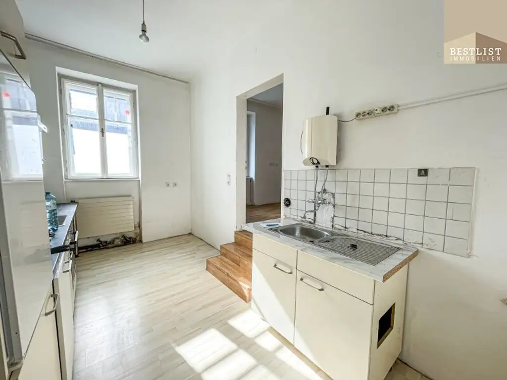 Zinshaus in Baden: 346 m², gepflegt, top Rendite für 550.000 €!
