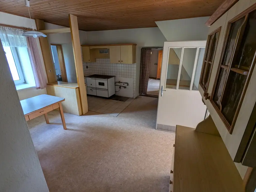 Wildromantisches altes Bauernhaus mit toller Fernsicht!