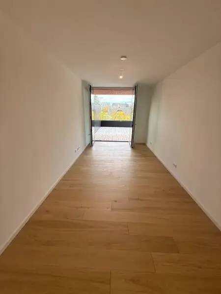 ERSTBEZUG 3 ZIMMER WOHNUNG IM "GRÜNBLICK" VIERTEL ZWEI + TRAUMTERRASSE MIT ca. 64 m² + NUTZUNG INFINITY-AUSSENPOOL, GYM & SAUNA