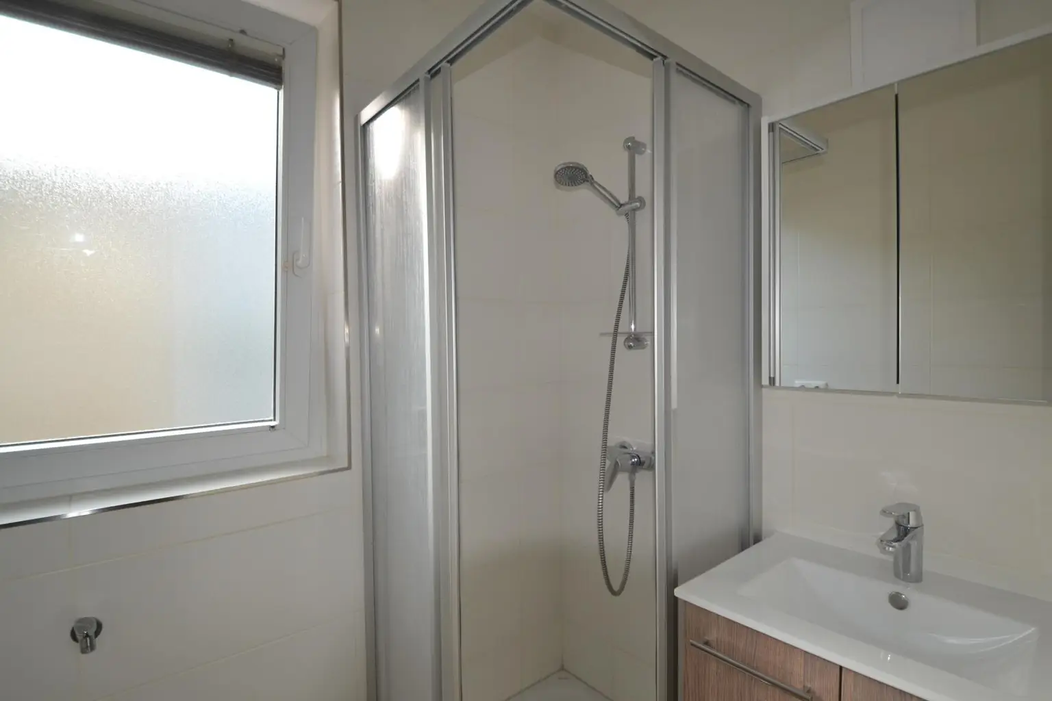 Gut aufgeteilte Wohnung mit Balkon in Hausmening