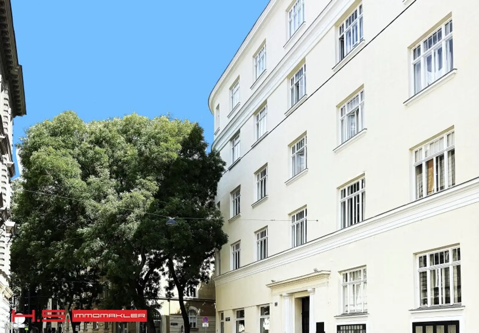 GRÜNDERZEITJUWEL - STILWOHNUNG IN SUPERLAGE - PERFEKTER  GRUNDRISS MIT GRÜNBLICK - 3. WOHNETAGE
