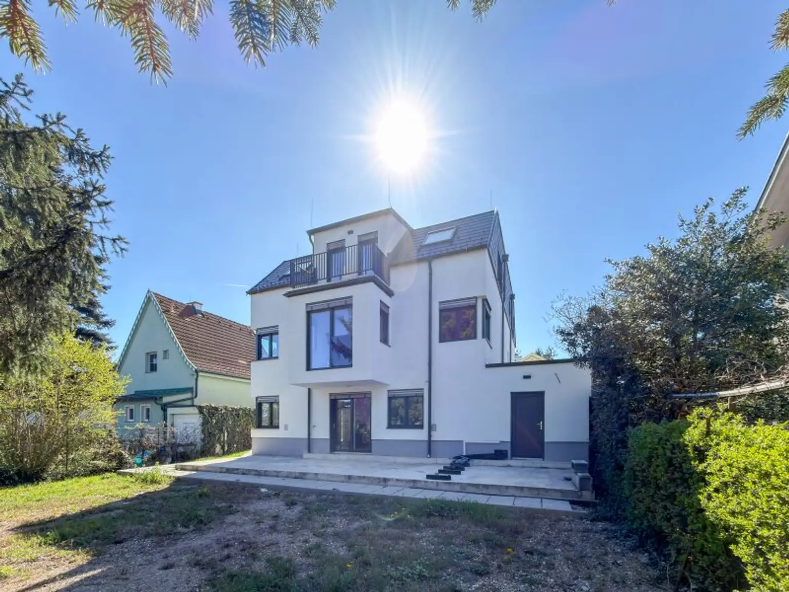 Wohnen und Arbeiten vereint | Mehrfamilienhaus mit Geschäftsfläche in 1230 Wien