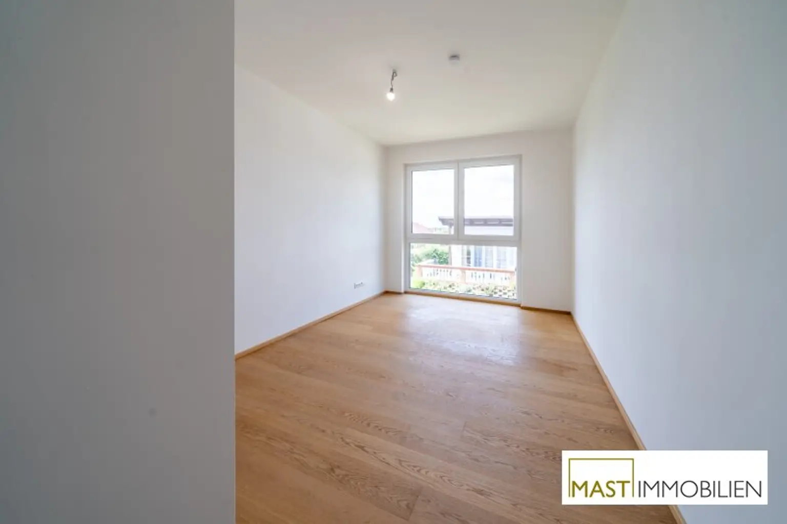Exklusives 5-Zimmer Einfamilienhaus mit traumhaftem Garten