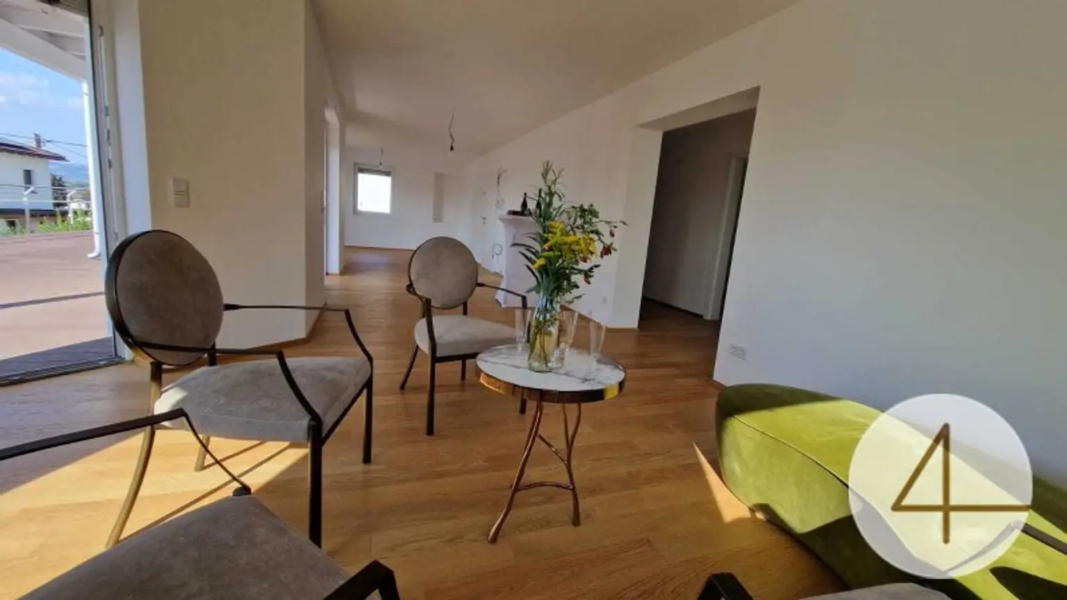 Ihr Freiluft - Wohnzimmer Terrassenvilla der Extraklasse