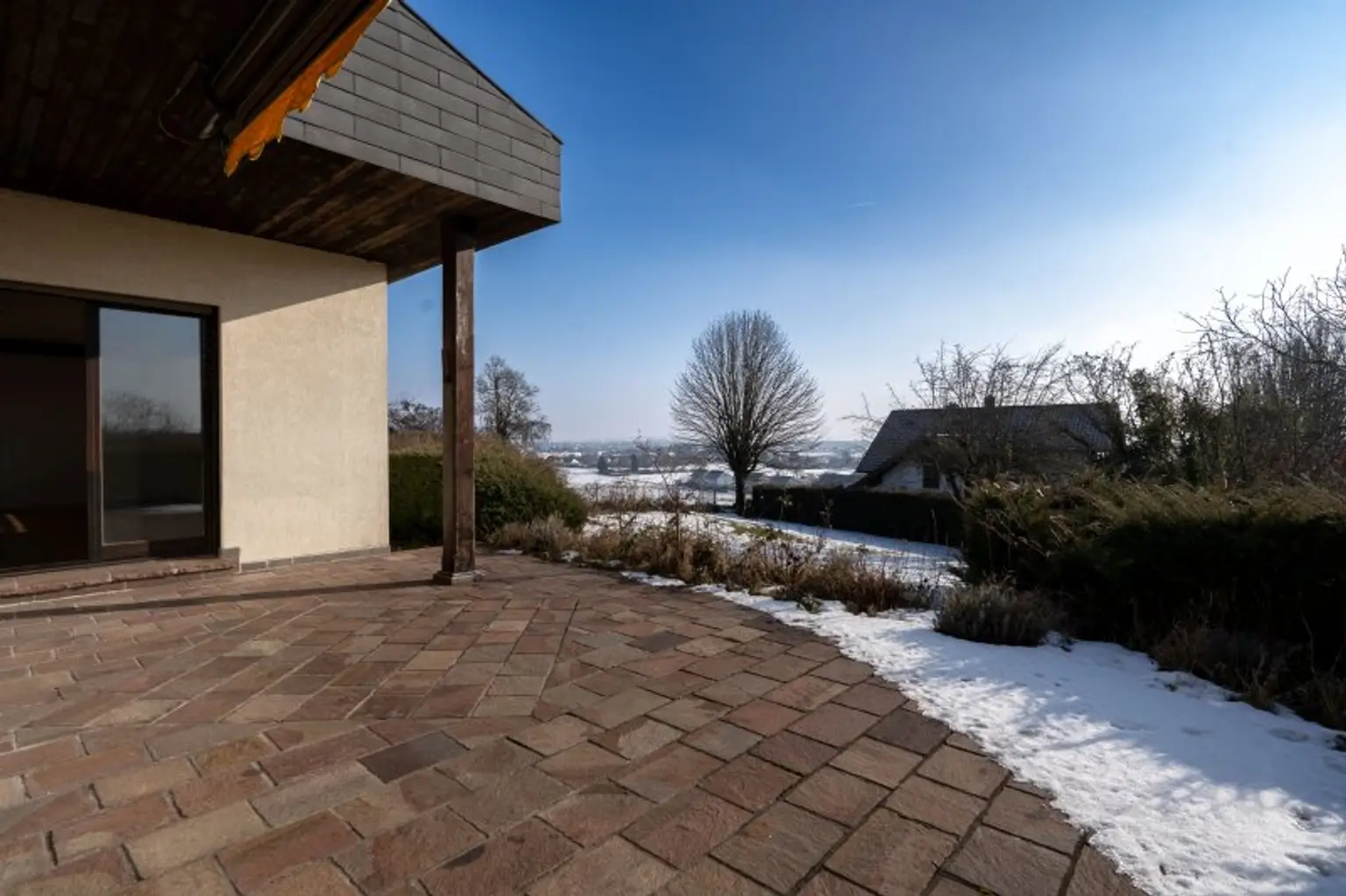 Toplage von Leonding: 7-Zimmer-Einfamilienhaus mit Pool & traumhaftem Ausblick zu kaufen