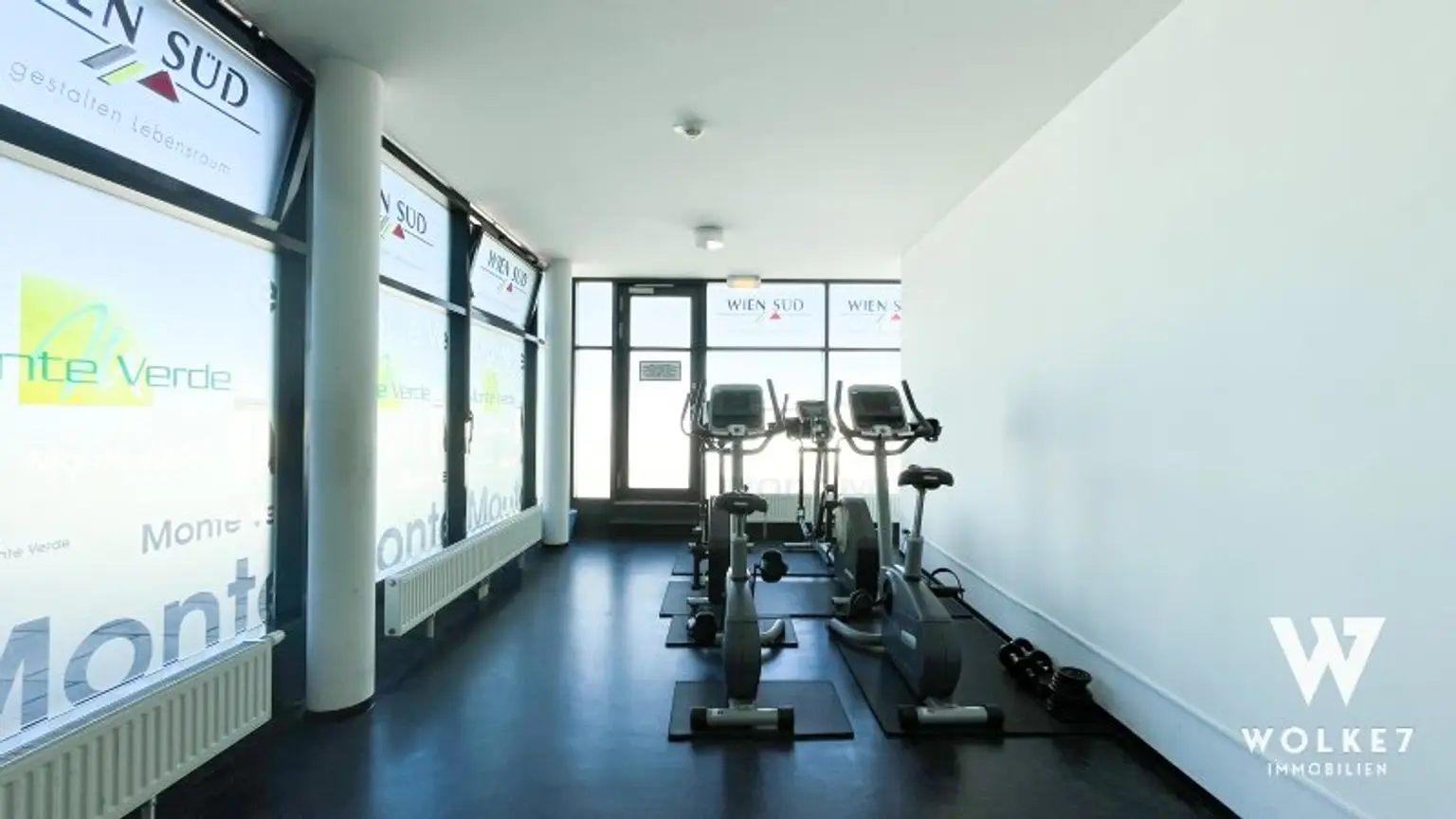 Exklusives Wohnen im Monte Verde Tower mit Loggia, Dachpool & Concierge-Service I I 3-Zimmer-Neubau I Nähe Wienerberg