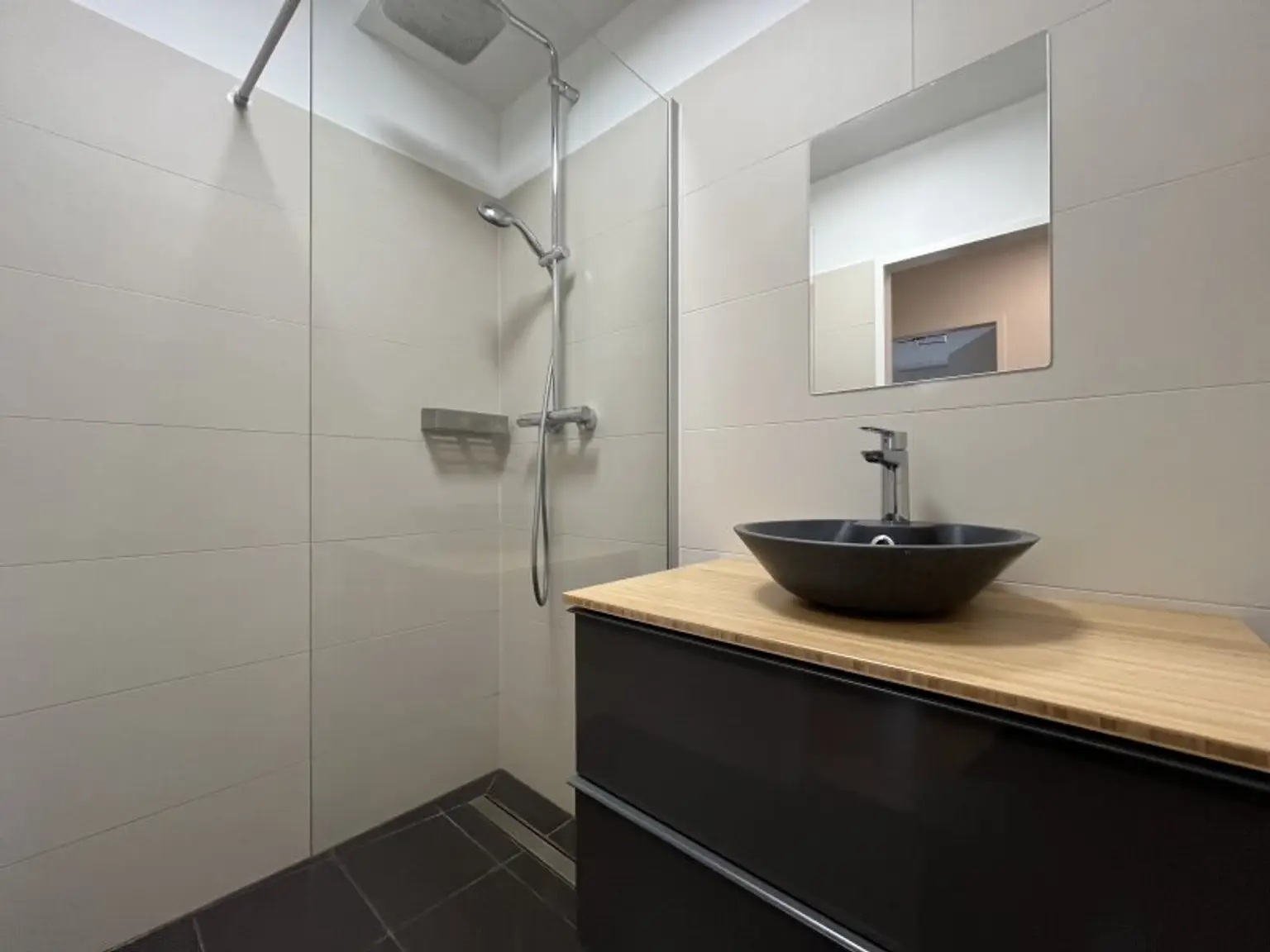 *** DACHTERRASSEN TRAUM *** TERRASSE + BALKON *** TOLLER FERNBLICK ***