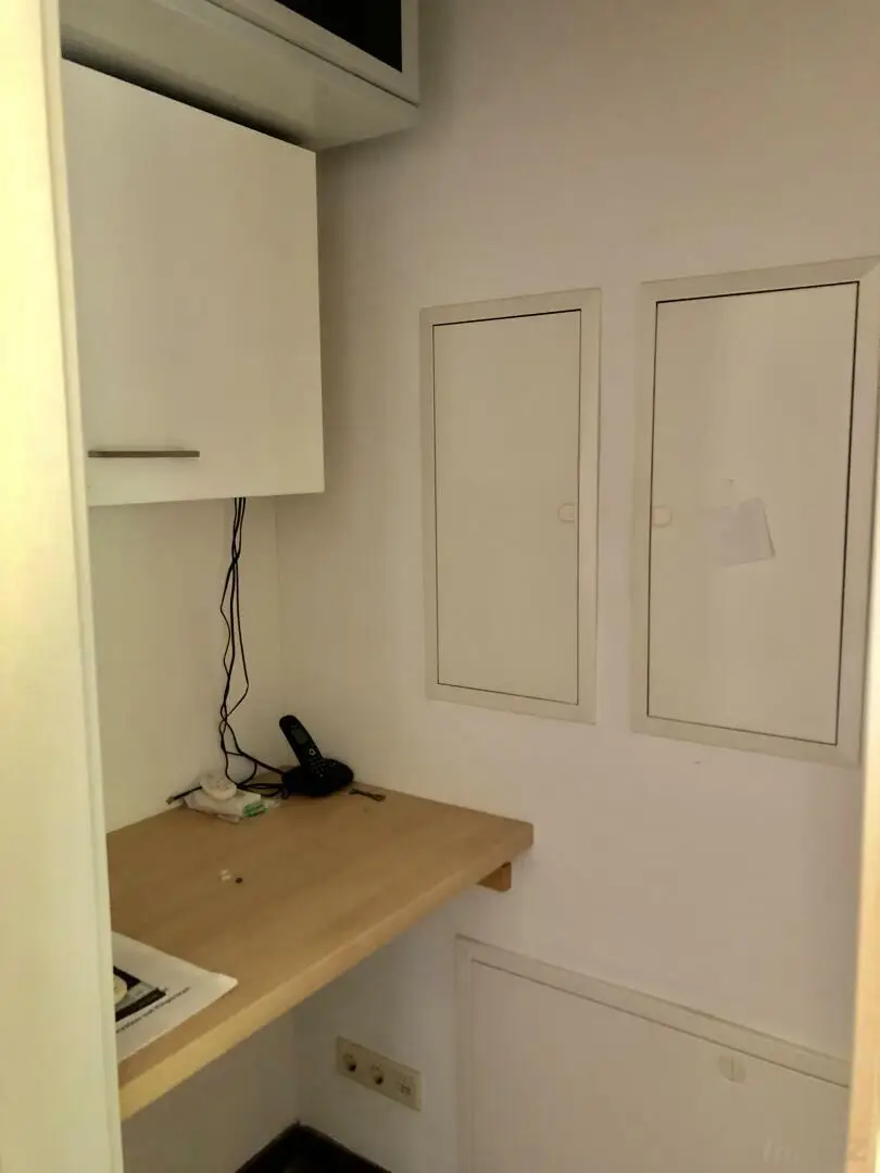Sofortbezug: Portal-Geschäftslokal - Büro, barrierefrei - keine Gastronomie!