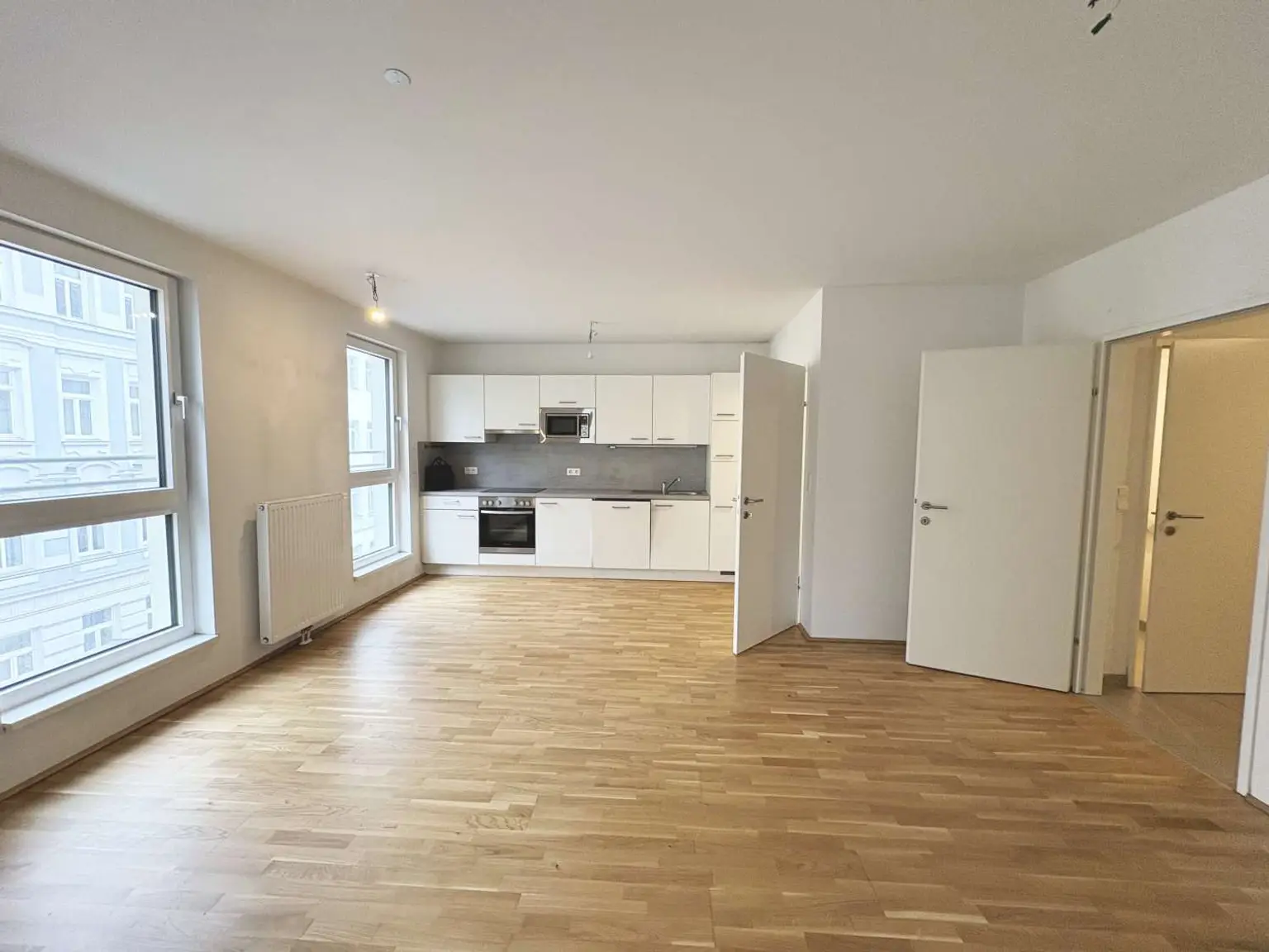 Unbefristeter Mietvertrag - 2-Zimmer-Wohnung 
mit Loggia und top Aufteilung