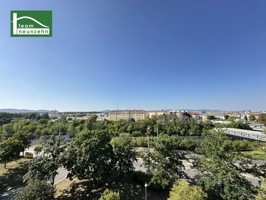 Panoramablick-Wohnung mit Dachterrasse nahe U6 Meidling zwischen Schönbrunn und Wienerberg - Frisch renoviert!