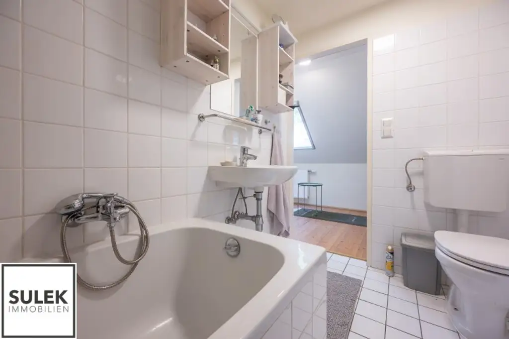 charmantes Einfamilienhaus mit dazugehöriger Einliegerwohnung in Petronell - ab 1.11.2025