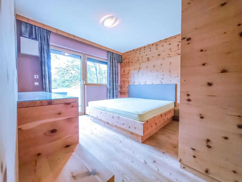Fritzens: Doppelhaushälfte mit Terrasse, Freisitz & neuer PV-Anlage